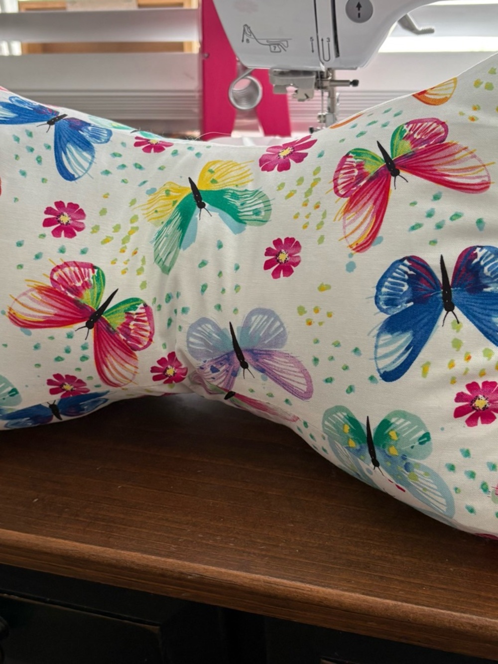 Butterfly Print Support Pillow - Multicolor